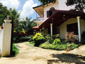 Hanthana Jungle View Holiday Home